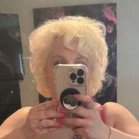 Curvy M Monroe Nude