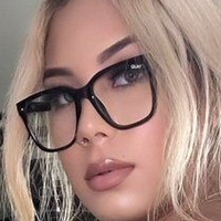 Curvybabyjay Nude