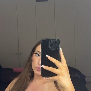 Dannielle Ashurst Nude