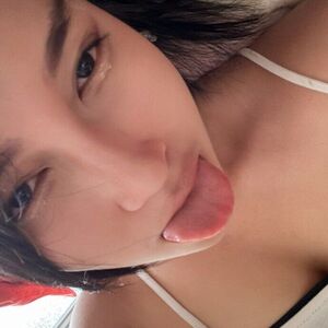 Dearizkyer Nude