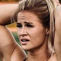 Delles Peegle Nude