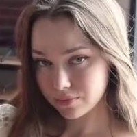 Delux Bitch Nude