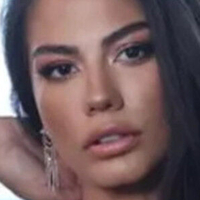 Derin özdemir Nude
