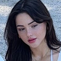 Derya Pinar Ak Nude