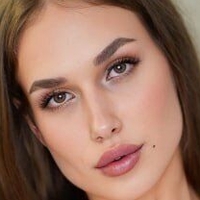 dinamiller Nude
