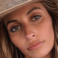 Dominique Elissa Faludi Nude