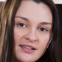 Eliza Loves Nude