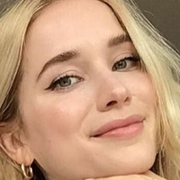 Elizabeth Lail Nude