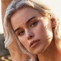 Elle Chapman Nude