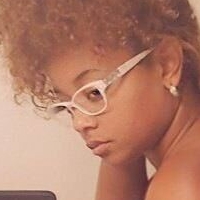 Ellese Pretty Nude