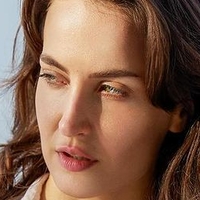 Elli Avrram Nude