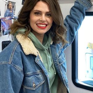 Ellie Taylor Comedian Nude
