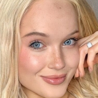 elsa.voss Nude