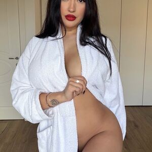 Emilly Steele Nude