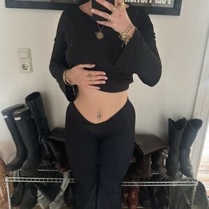 Emily Anouk Dorn Nude