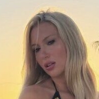 Emily Roman Nude