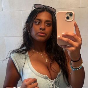 Emily_santtt Nude