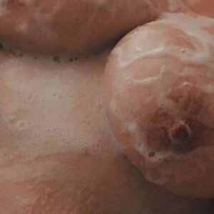 Emilymneron Nude
