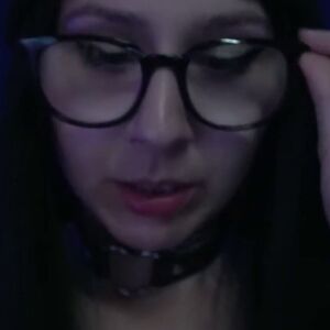 Emilyuwo Nude