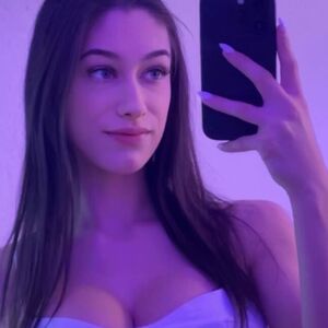 Emilyvanessa Nude