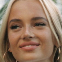 Emma Ellingsen Nude