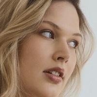 Emma Salkeld Nude