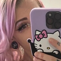 emytrashh Nude