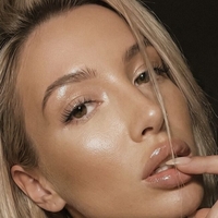 Enrickie Nude