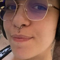 eratyum Nude