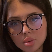 evaaaa.l Nude