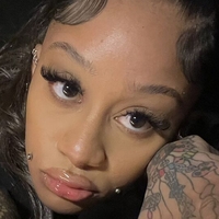 fambie Nude