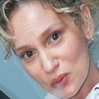 Farah Zeynep Abdullah Nude