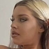 Flavie Cherry Nude