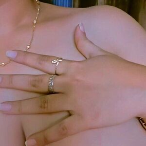 Frooty Nude