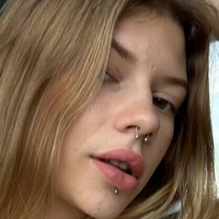 frozeen_ye Nude