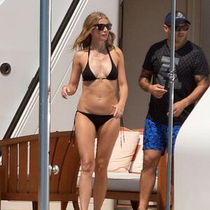 Gwyneth Paltrow Nude
