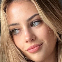 Hailey Jones Nude