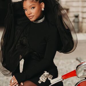 Halle Bailey Nude