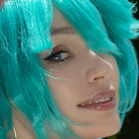 Hatsune Miku Cosplay Nude