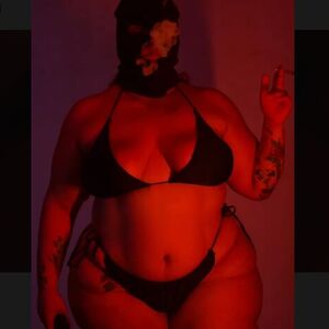 Hazeyhips Nude