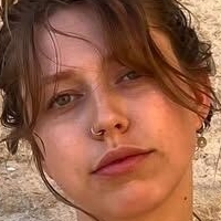 Helenaastoll Nude