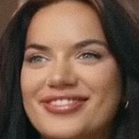 Hennschka Nude