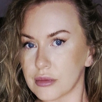 Hollie Nude
