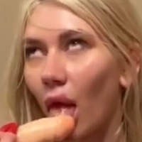 holly_mur Nude