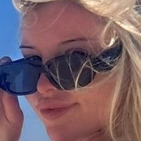 Hollybubba Nude