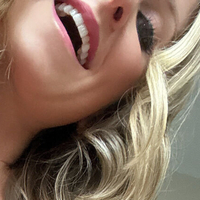 hot_mom_adventurebrit2 Nude