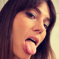 ini_schoen Nude