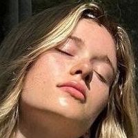 Instrinna Nude