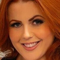 Isa Ruiva Nude