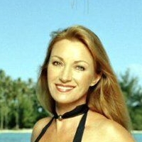 Jane Seymour Nude